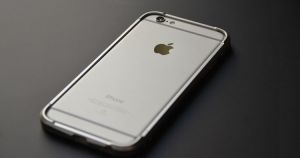 Bumper aluminiowy Devil Case AluFrame Apple iPhone 6/6S Srebrny - Srebrny