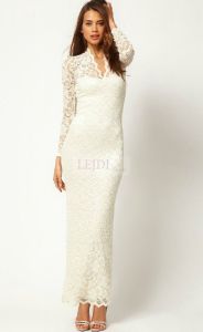 Elegancka koronkowa długa suknia, biała