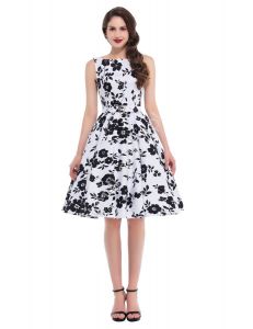 Czarno biała sukienka w kwiaty , swingdress | Sukienka w czarne kwiaty vintage
