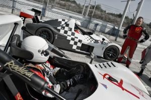 Profesjonalny trening jazdy bolidem wyścigowym