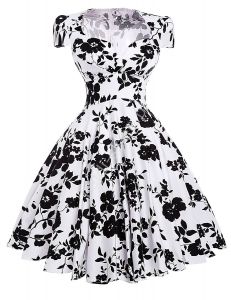 Kwiatowa sukienka pin-up , swingdress | Sukienka w czarne kwiaty vintage  001