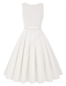 Koronkowa biała sukienka | rozkloszowana biała sukienka